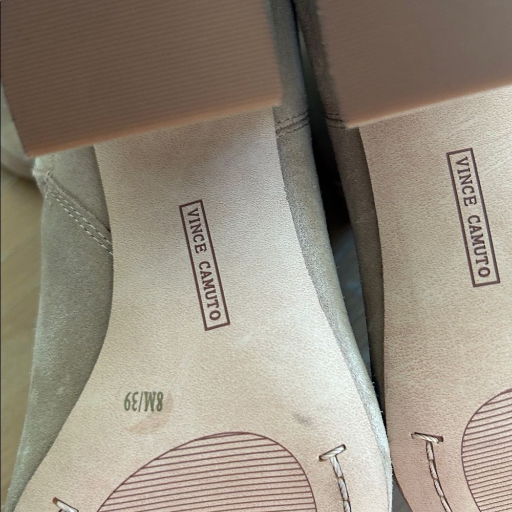 Vince Camuto Casey Boot Knee High Beige Suede Block Heel Size 8, NWT, no box - Picture 7 of 8